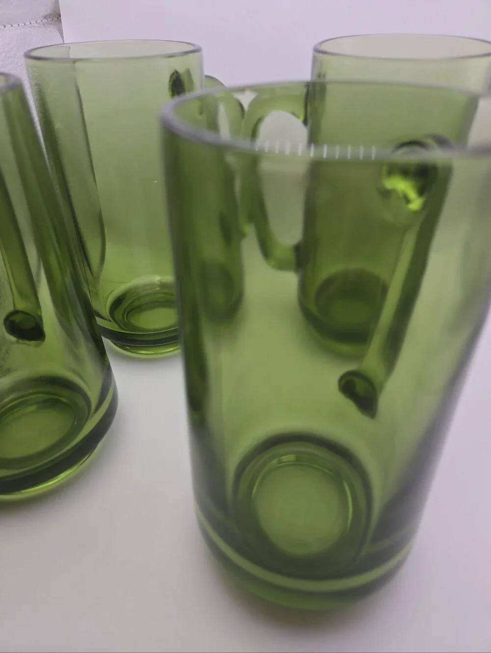 Set of 4 Vintage Olive Green Glass Coffee Mugs Beer Stein Style